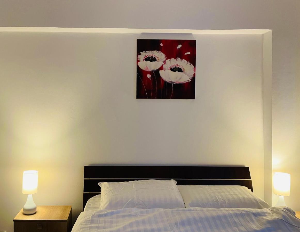 Apartament Central Apartment ยาช ภายนอก รูปภาพ